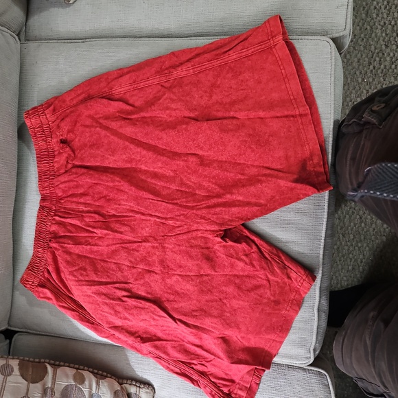 Mitchell and Ness Red San Francisco 49ers Shorts. High Quality NWT. - Picture 2 of 4